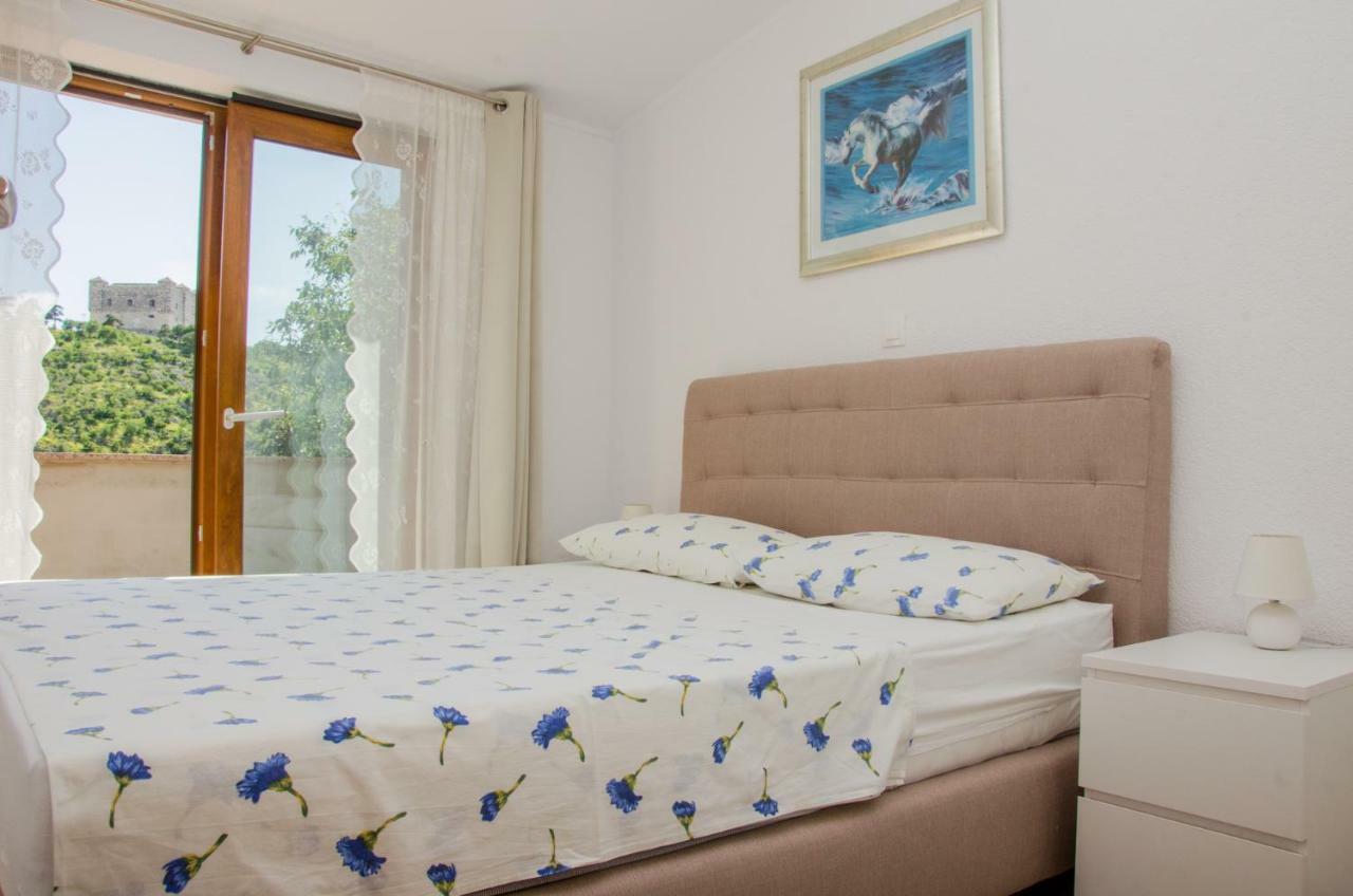 Guesthouse Ruza سينج المظهر الخارجي الصورة